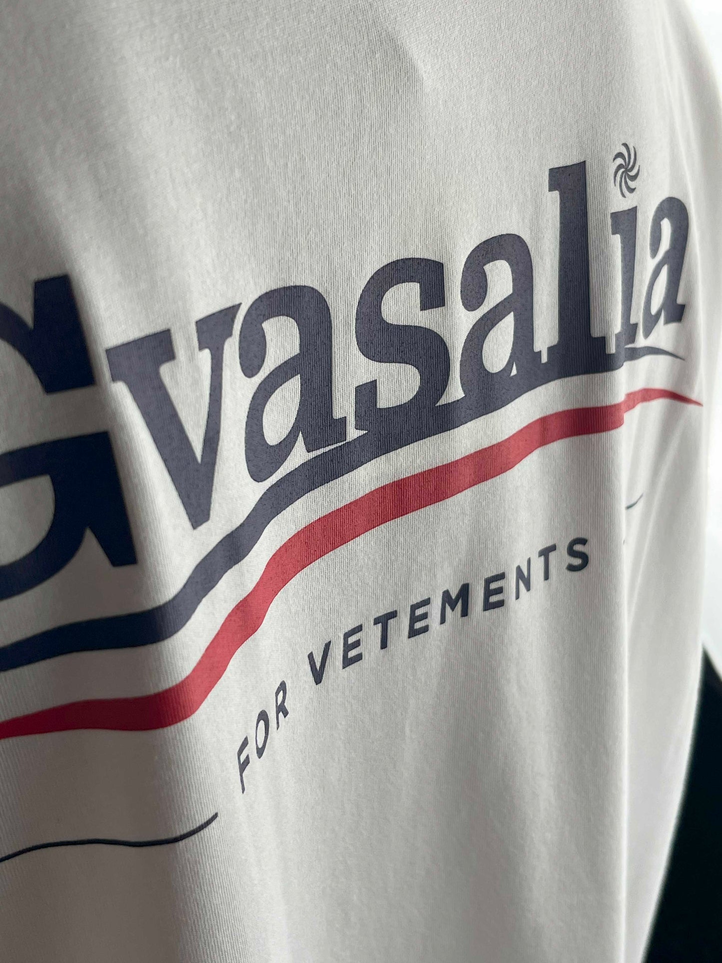 Vetements `GVASALIA` S/S TEE