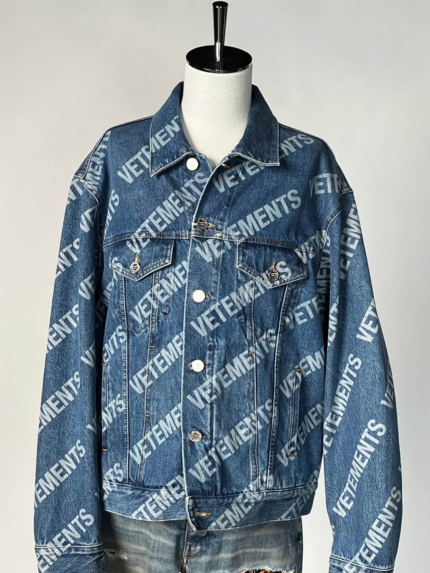 Vetements All-Over Logo Printed Denim Jacket