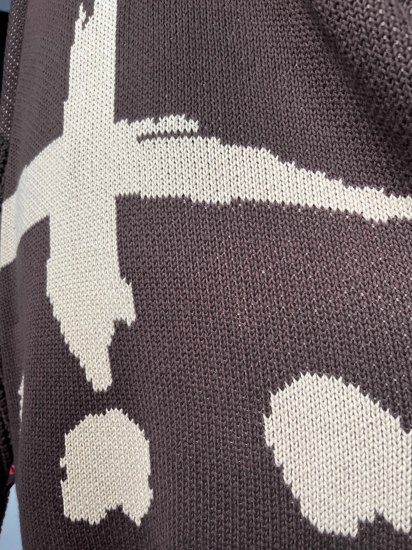 CVTVLIST Crash Knit