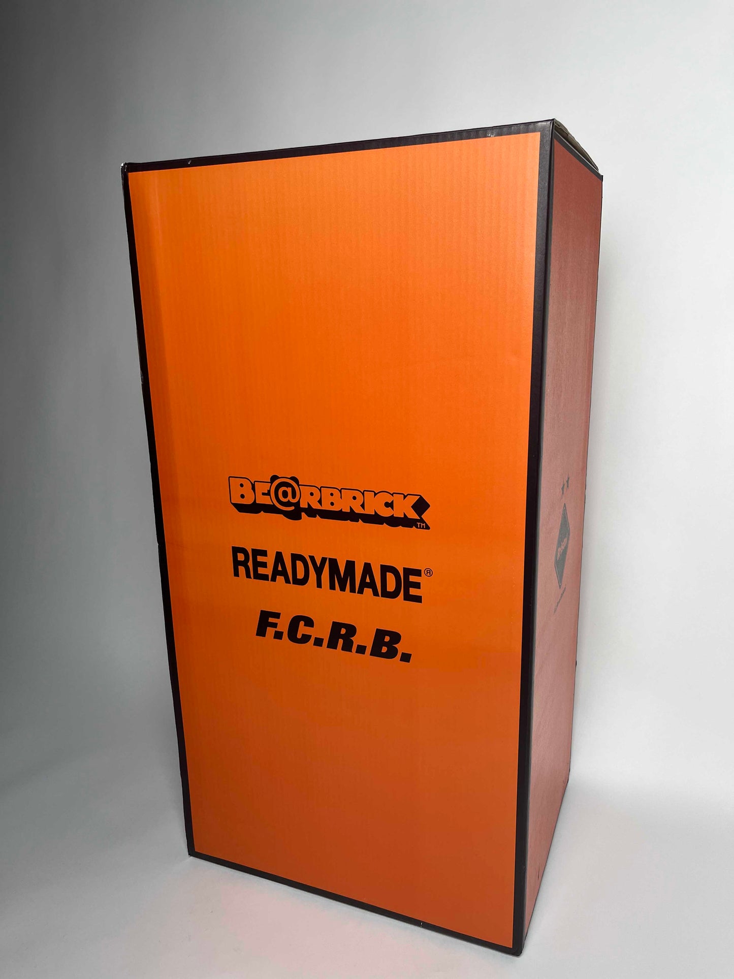 F.C.R.B × READYMADE × BE@RBRICK 1000%