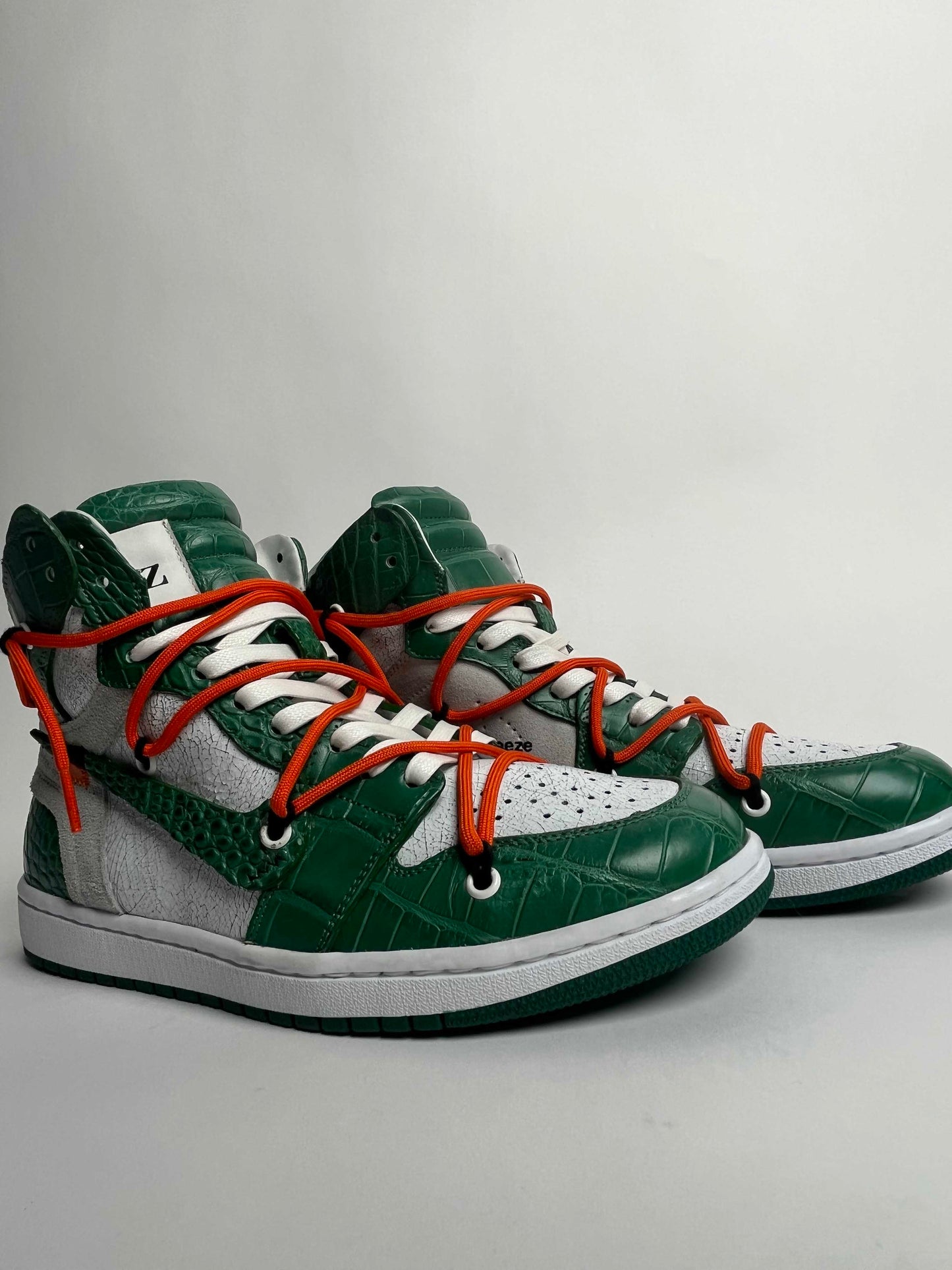 Ceeze Off-White × Nike Air Jordan 1 Pine