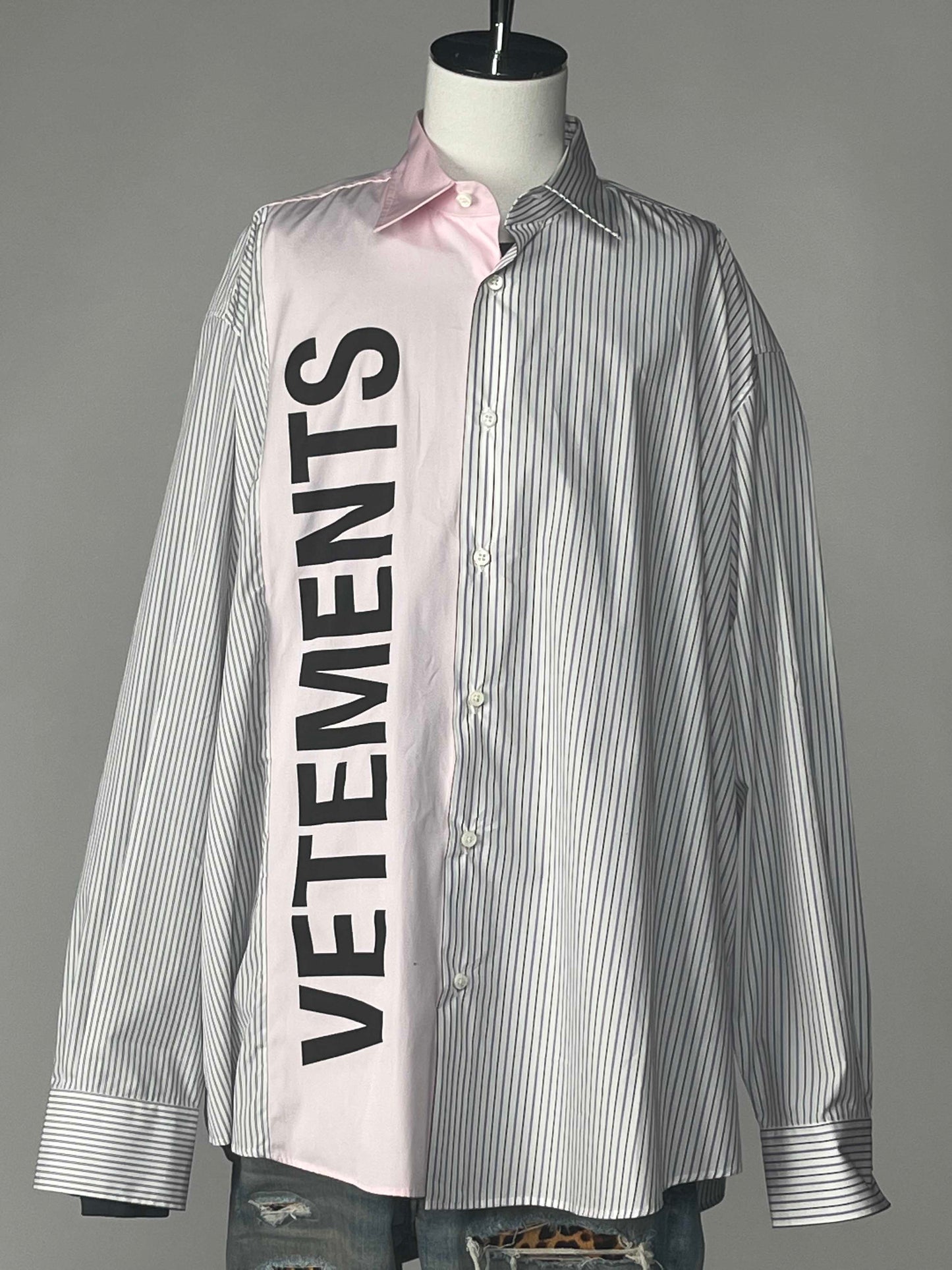 Vetements Cut-up Logo Shirt M White & Pink