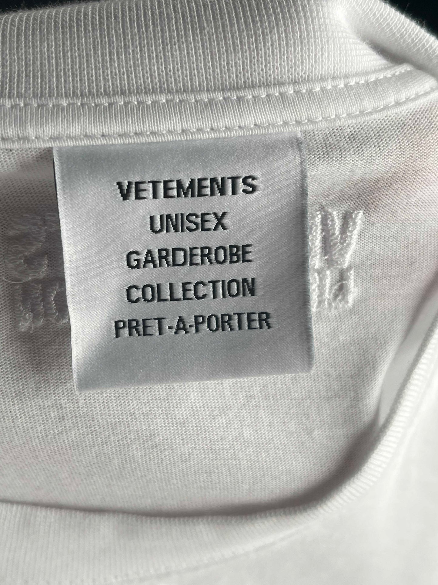 Vetements Translation S/S TEE