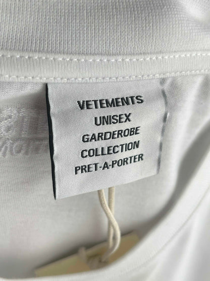 Vetements `GVASALIA` S/S TEE